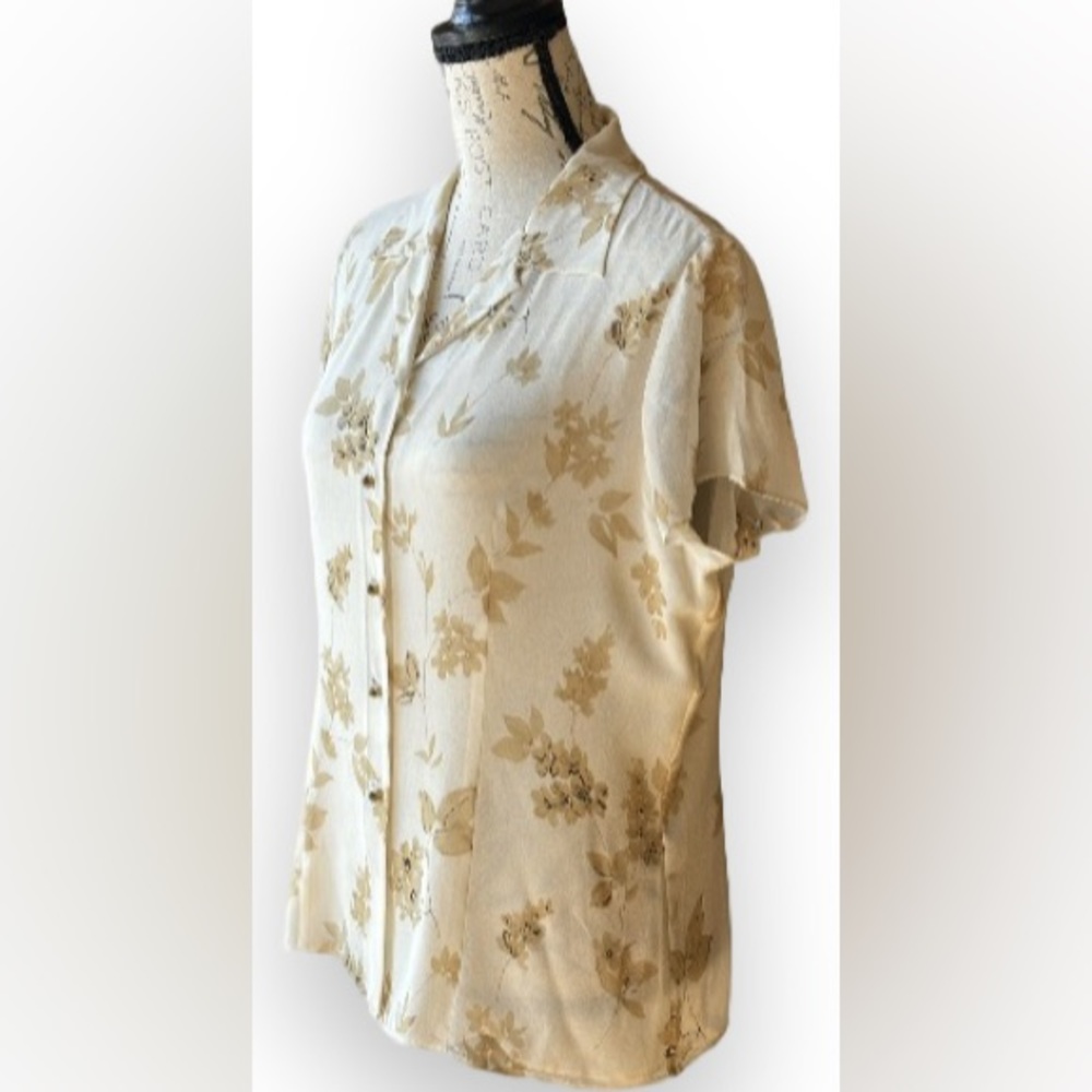TAHARI Silk Relaxed Fit Blouse, Jewel-Tone Buttons - Size 8 - Picture 2 of 7